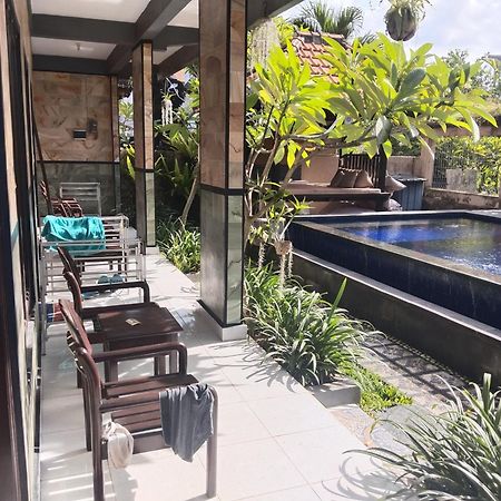 Leo Home Stay Canggu Esterno foto
