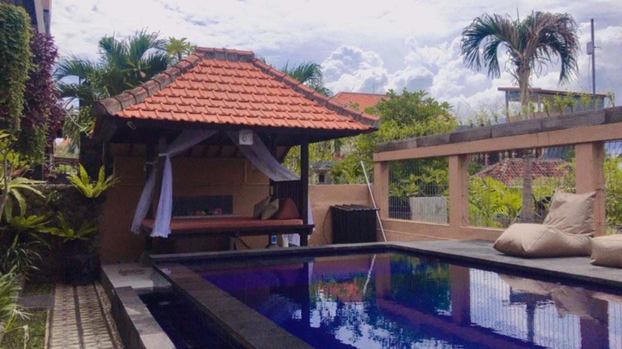 Leo Home Stay Canggu Esterno foto