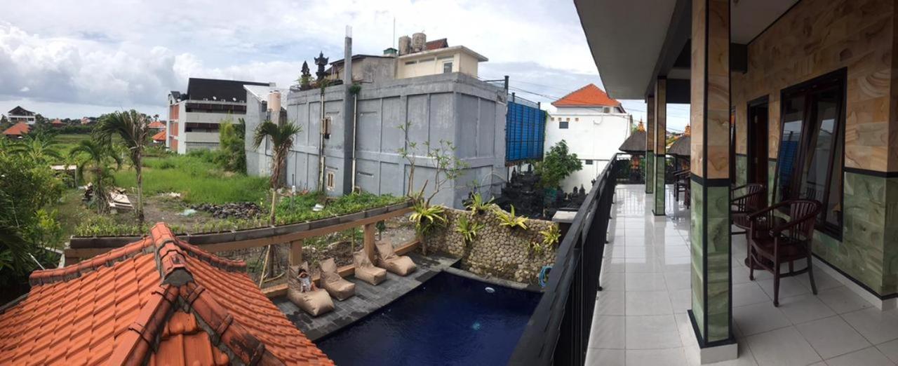 Leo Home Stay Canggu Esterno foto