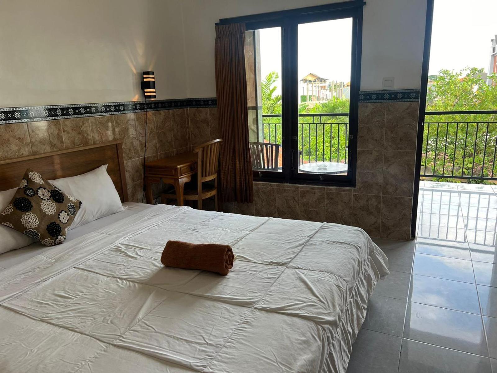 Leo Home Stay Canggu Esterno foto