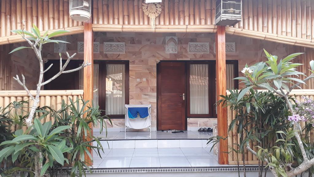 Leo Home Stay Canggu Esterno foto